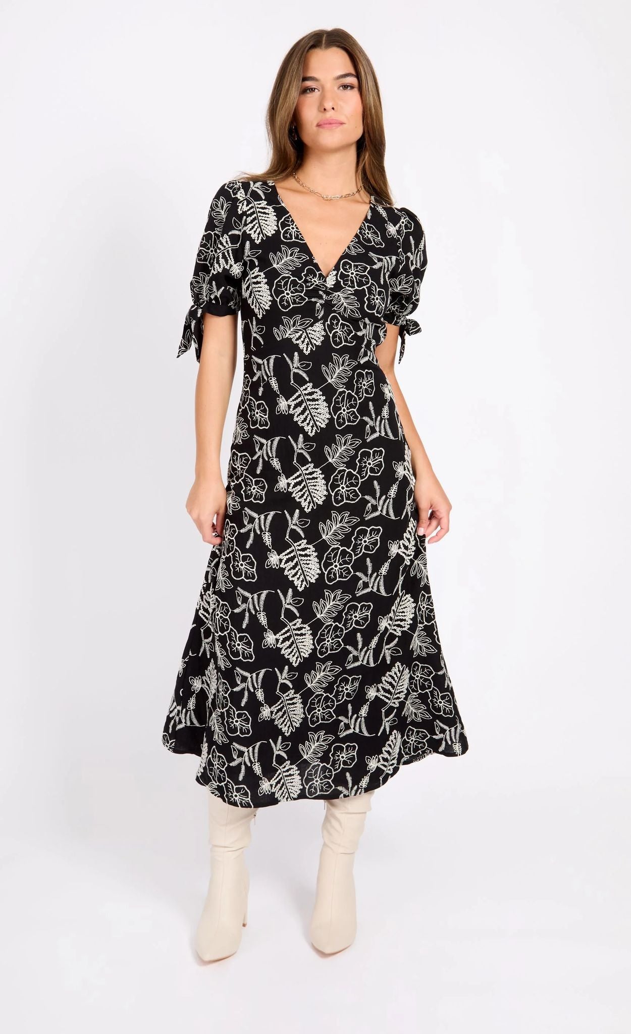 ‼️ 1 left ‼️ Size 10 Little Mistress - 104BK EMBROIDERED MAXI