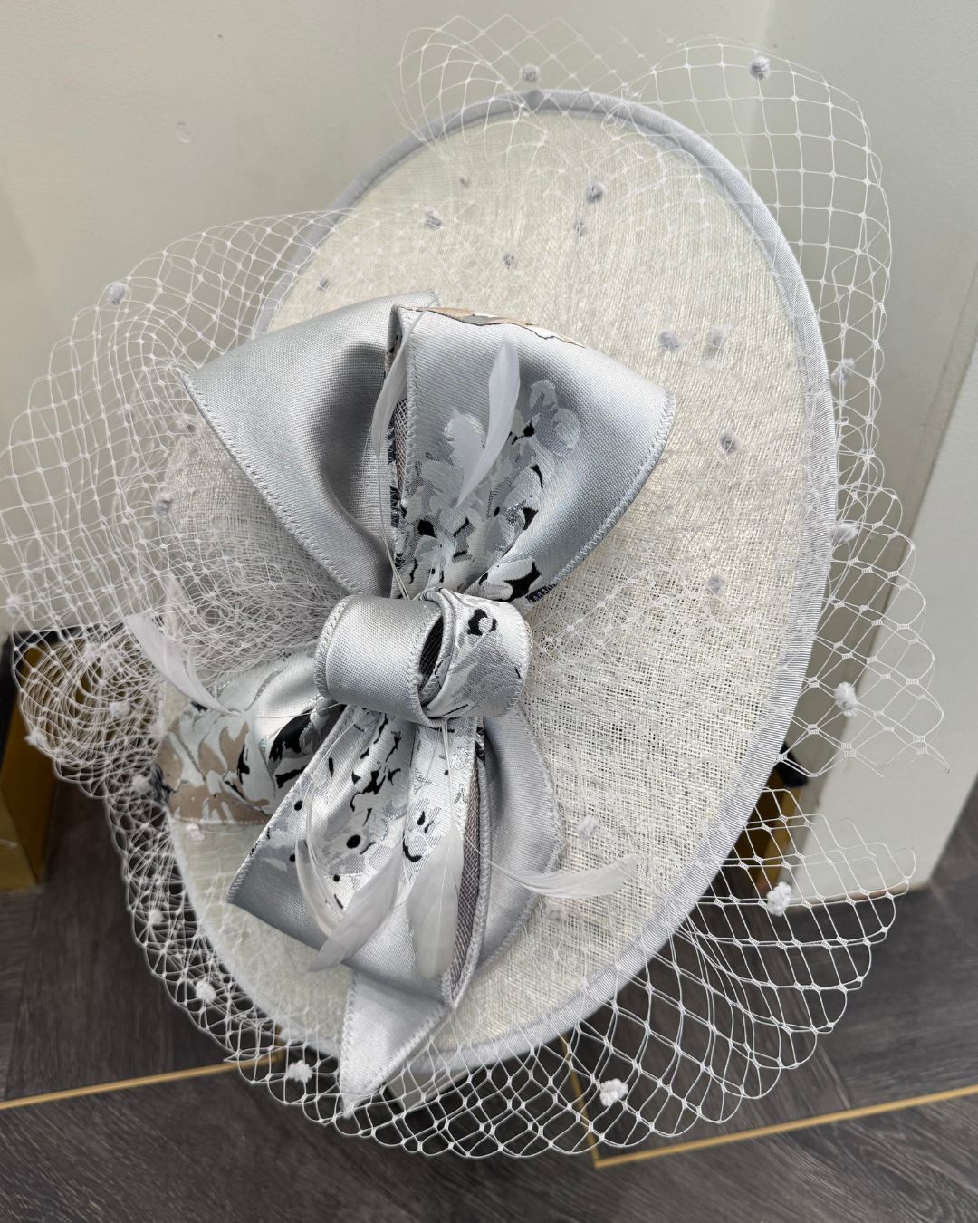 Irresistible - 640 HATINATOR - Silver / Print