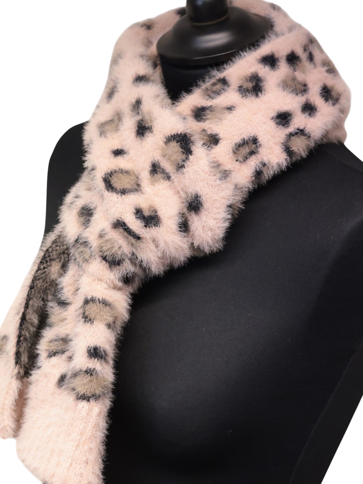 Jess & Lou AS104 Leopard Pull Though Fluffy Scarf in a soft fluffy knit with leopard print and pull-through design.