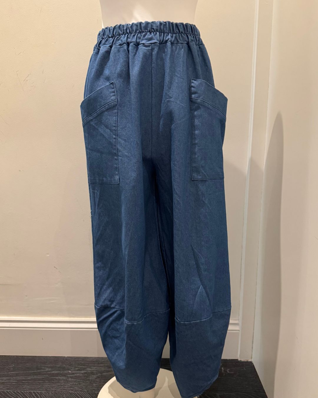 QBSS25 - MC - DORA DENIM PANTS