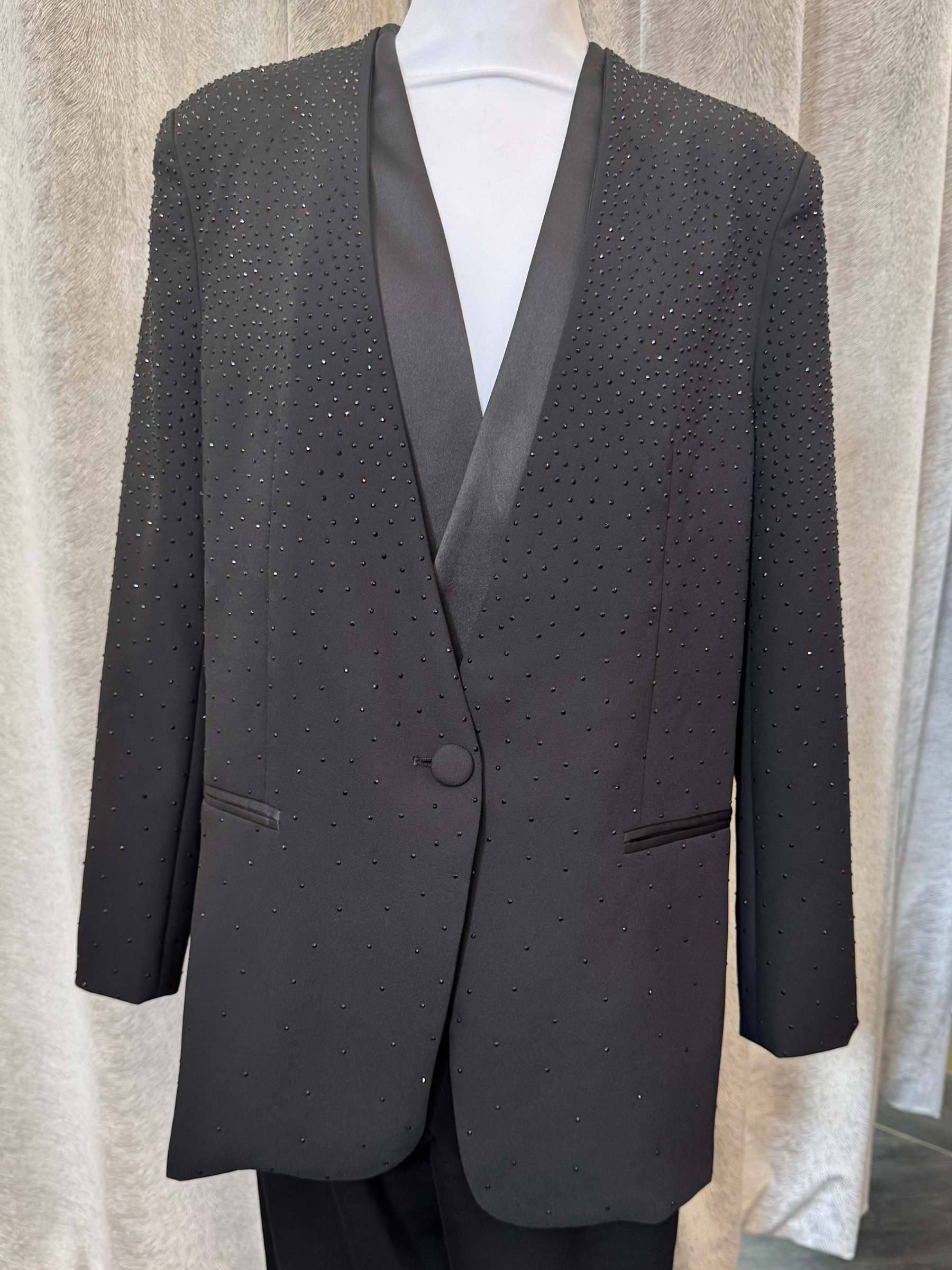 Malissa J WF2600 black studded blazer with longline tailored fit-women’s evening blazer with sparkling embellishments for smart-casual and occasion wear.