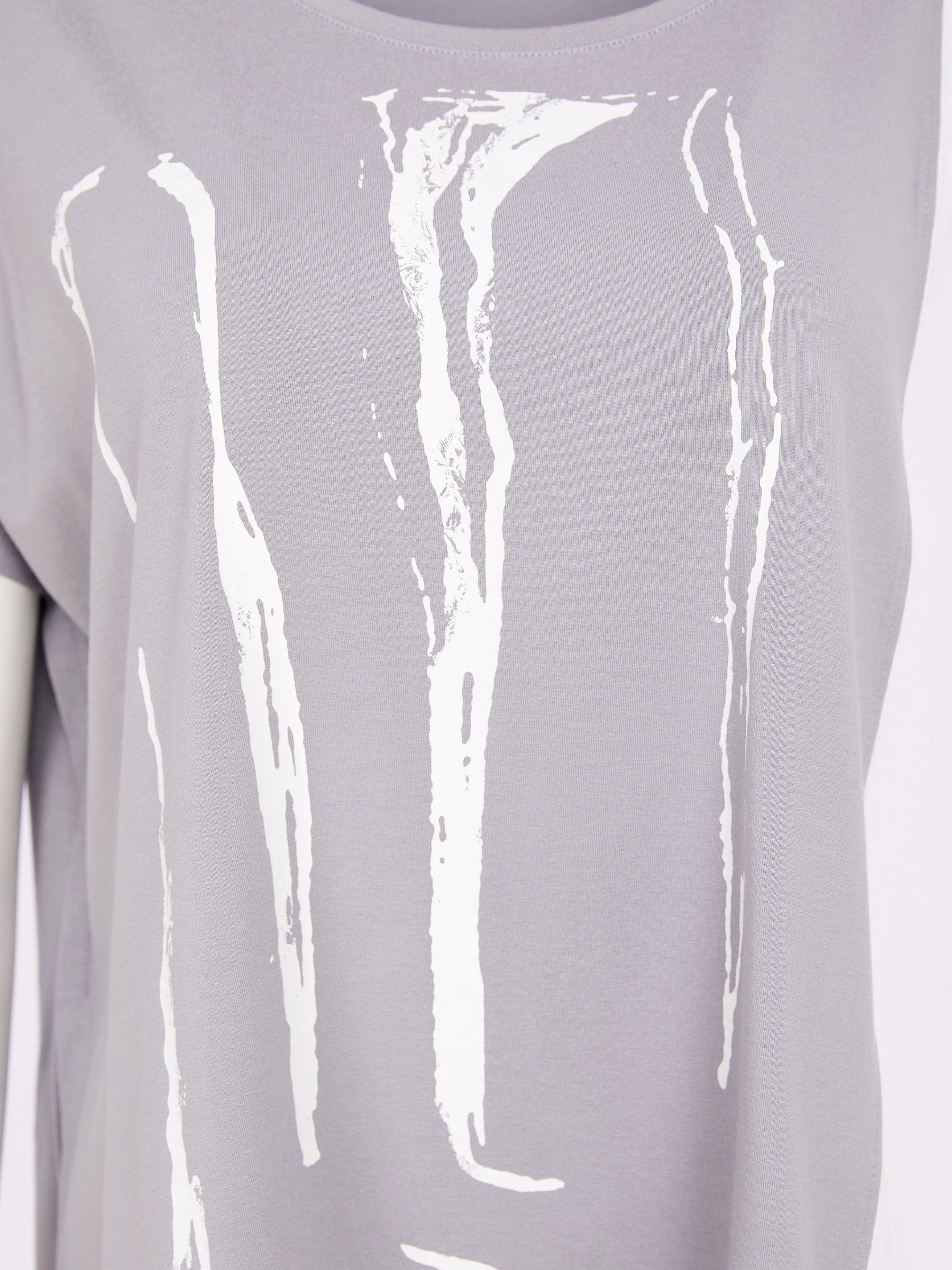 Naya NAS26 119 Placement Print Top featuring soft jersey fabric, round neckline, short sleeves and vertical front placement print.