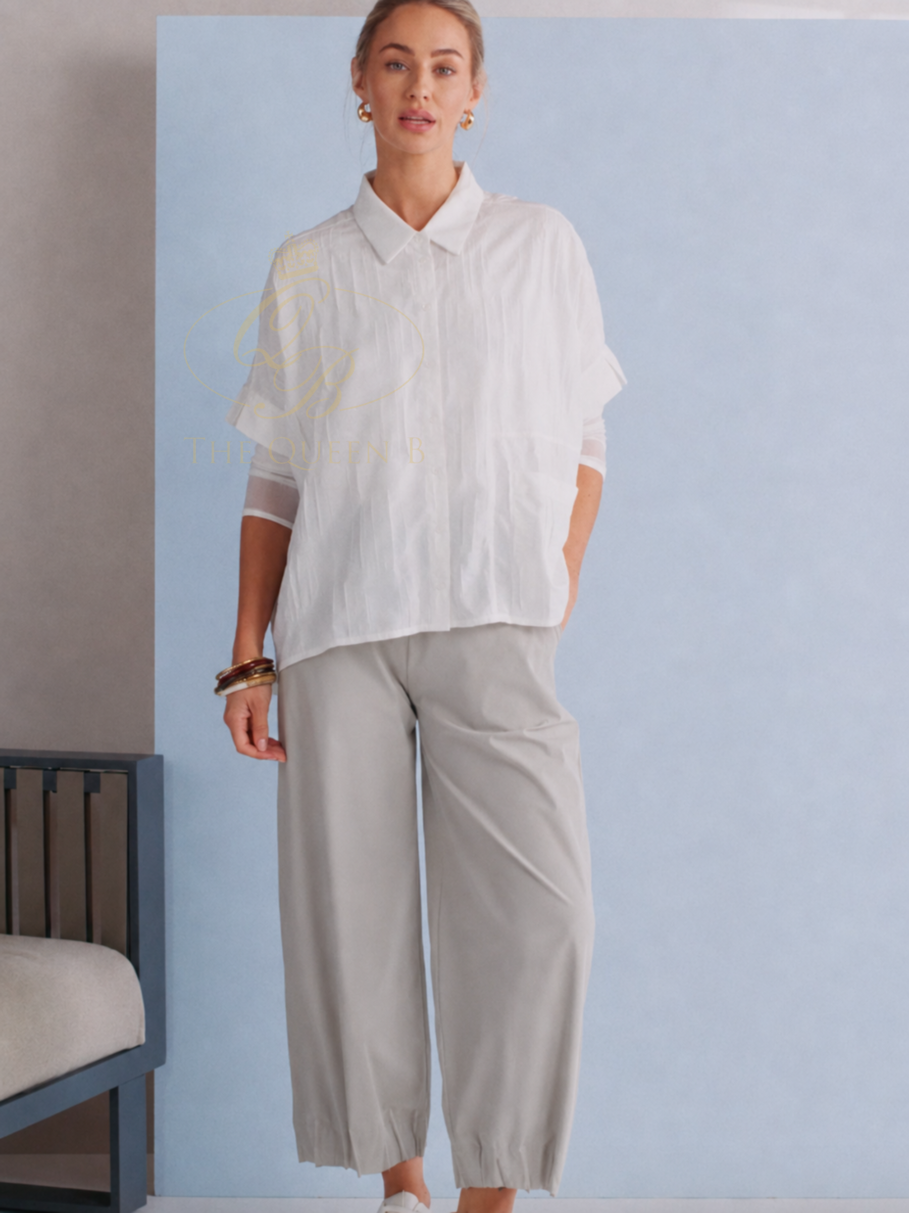 Naya NPA26 230 Wide Leg Trouser with pull-on waistband, side pockets, wide leg shape and hem detail