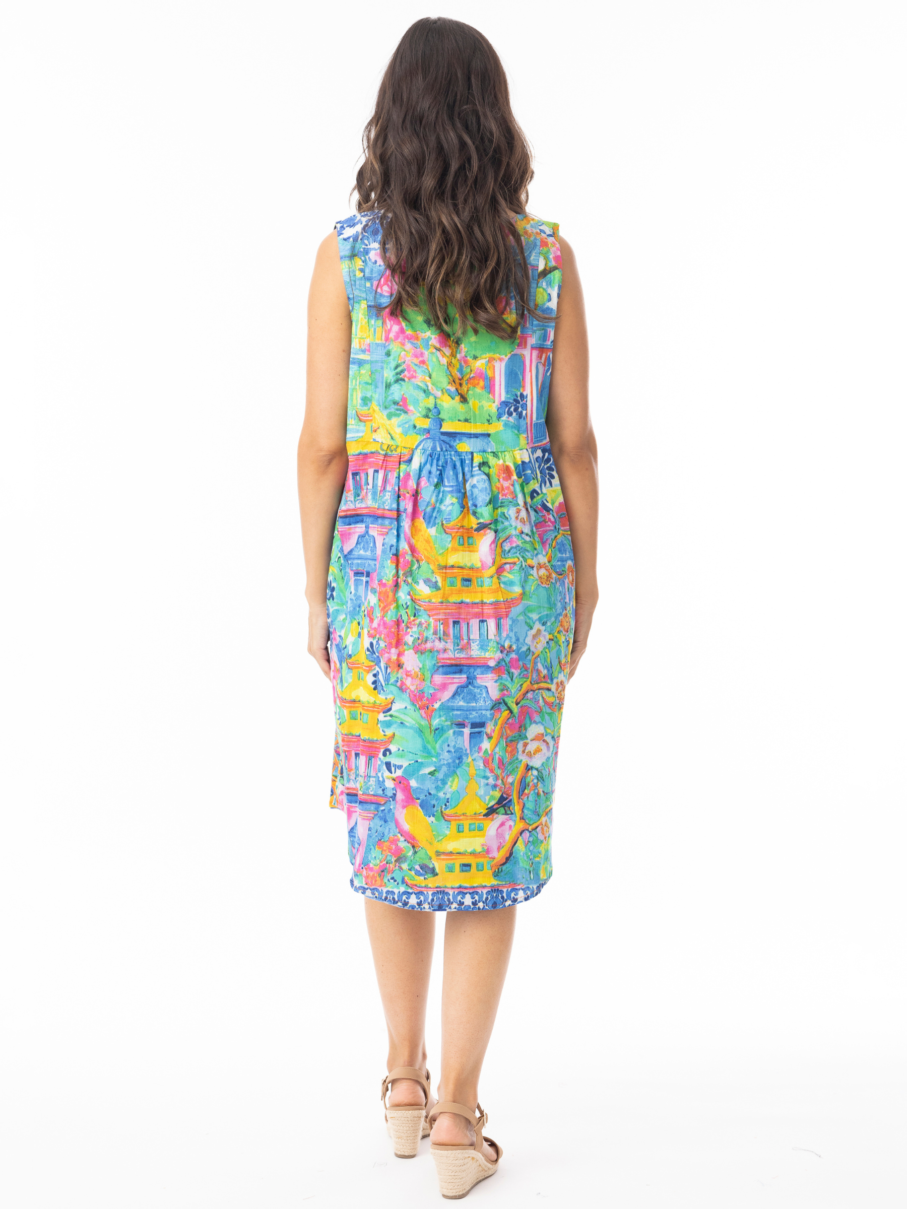 Orientique 40186 Okayama Dress women’s reversible sleeveless summer shift dress with knee-length relaxed silhouette and dual print design.