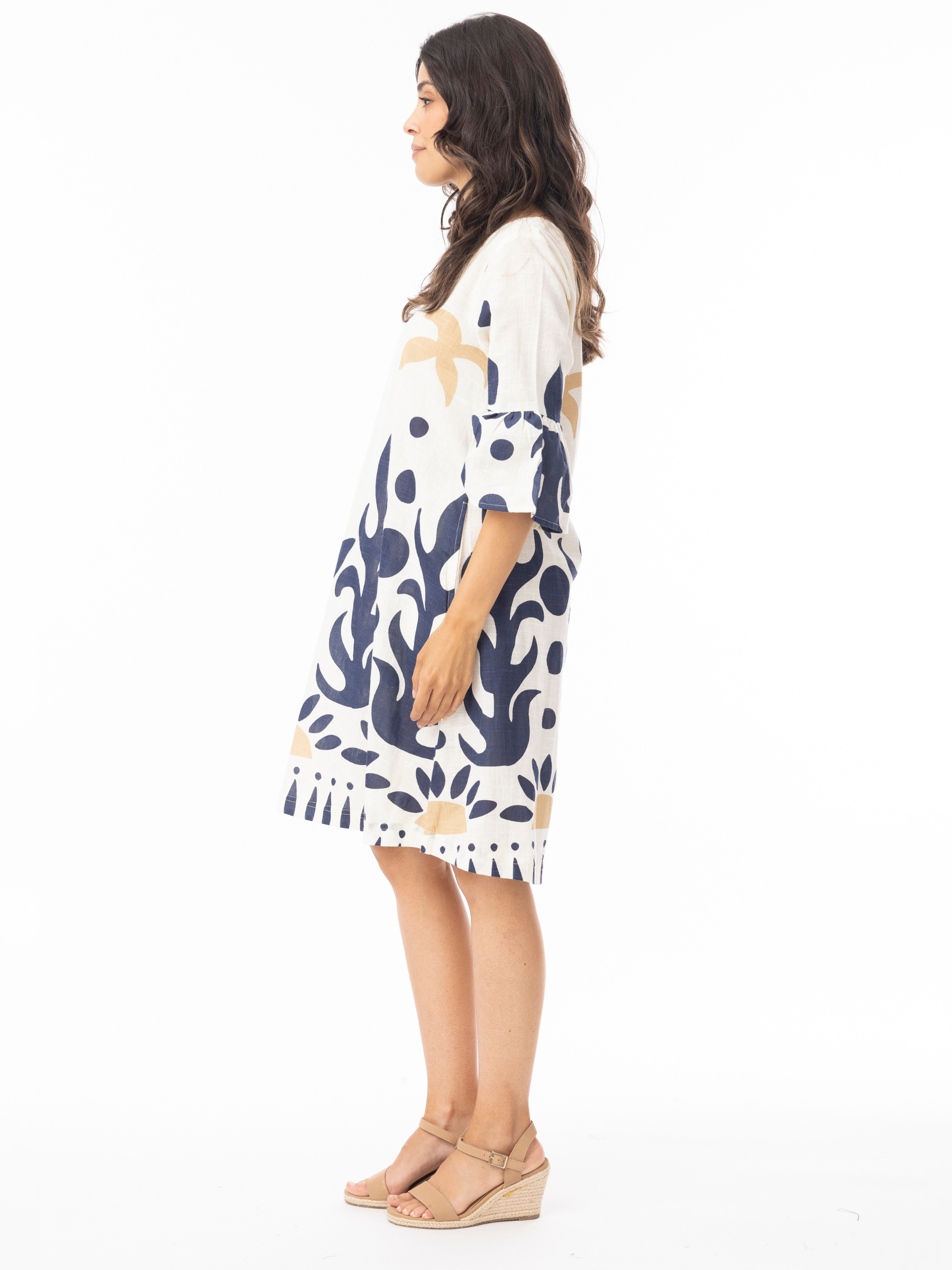 Orientique 40192 Nazca Contemporary Dress relaxed-fit printed dress with round neckline, three-quarter sleeves and side pockets.