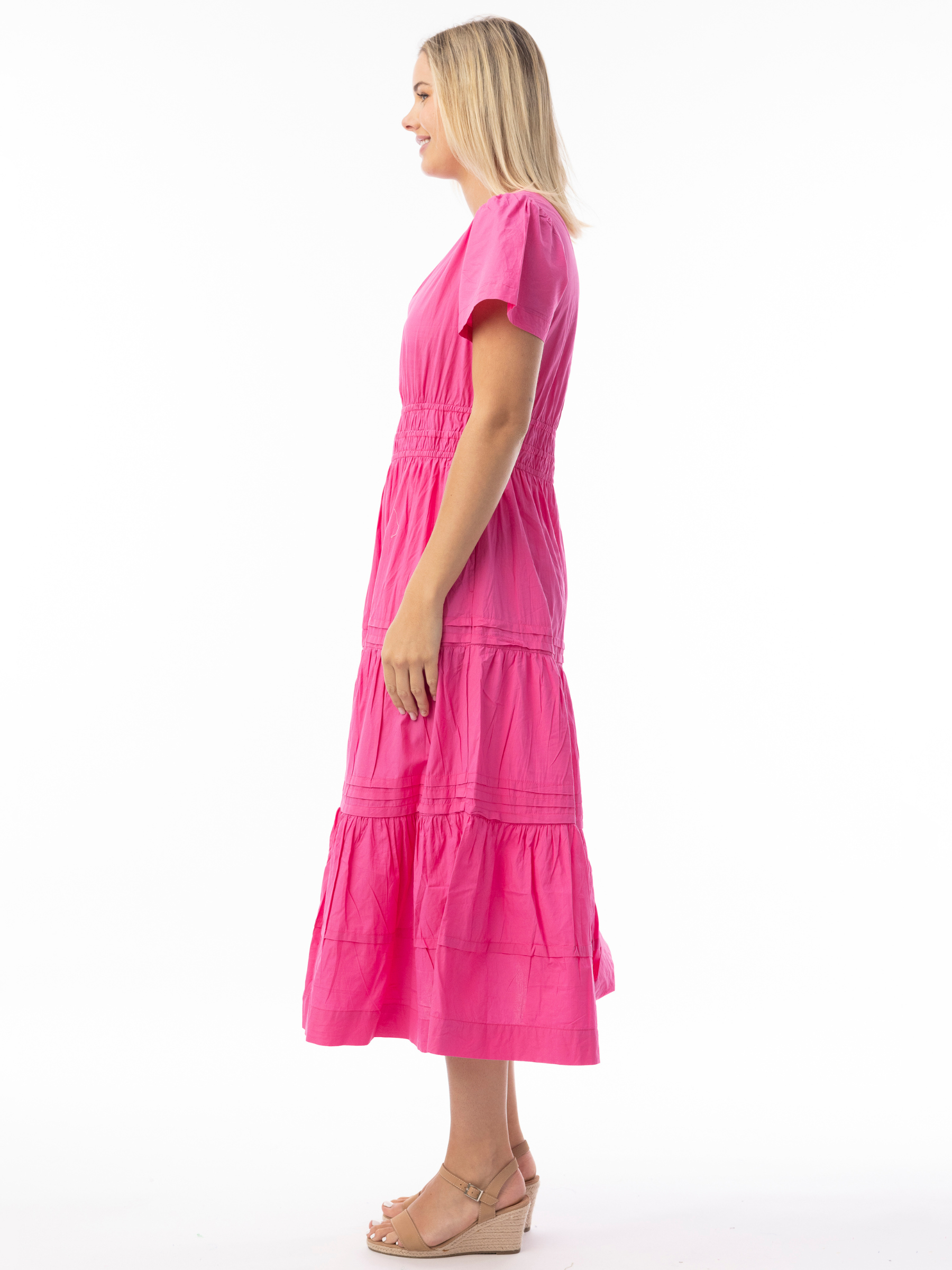 Orientique 40242 Poplin Essentials Maxi Dress women’s tiered maxi summer dress with short sleeves, elasticated waist and V-notch neckline.