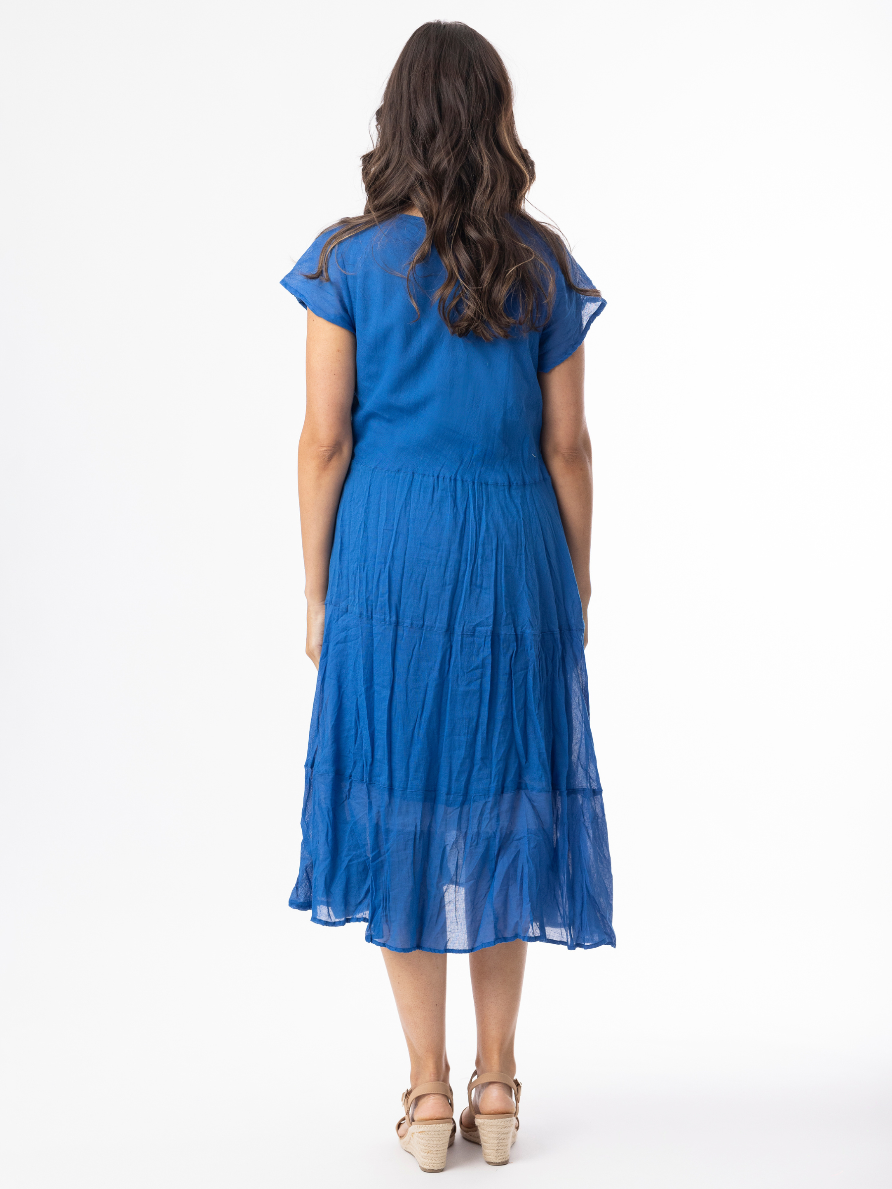 Orientique 51905 Gauze Essentials Dress relaxed-fit midi dress with short sleeves, round neckline and tiered flowing skirt.