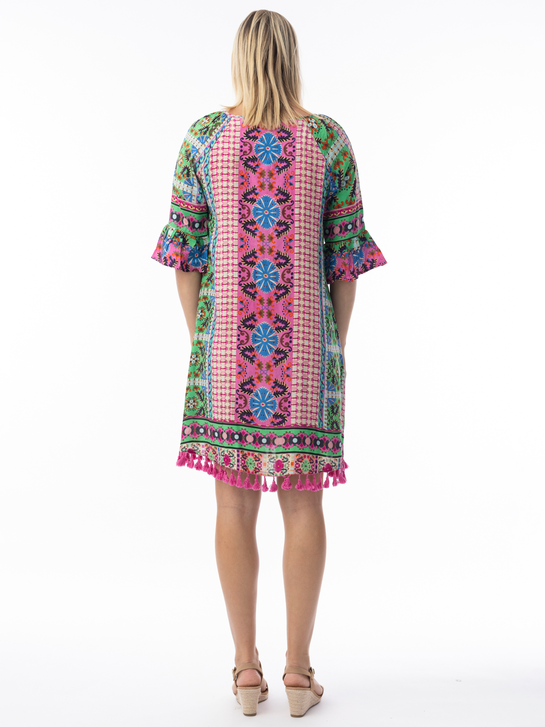 Orientique 61738 Sao Bento Dress women’s knee-length printed shift dress with three-quarter flared sleeves, tassel neckline detail and relaxed silhouette.