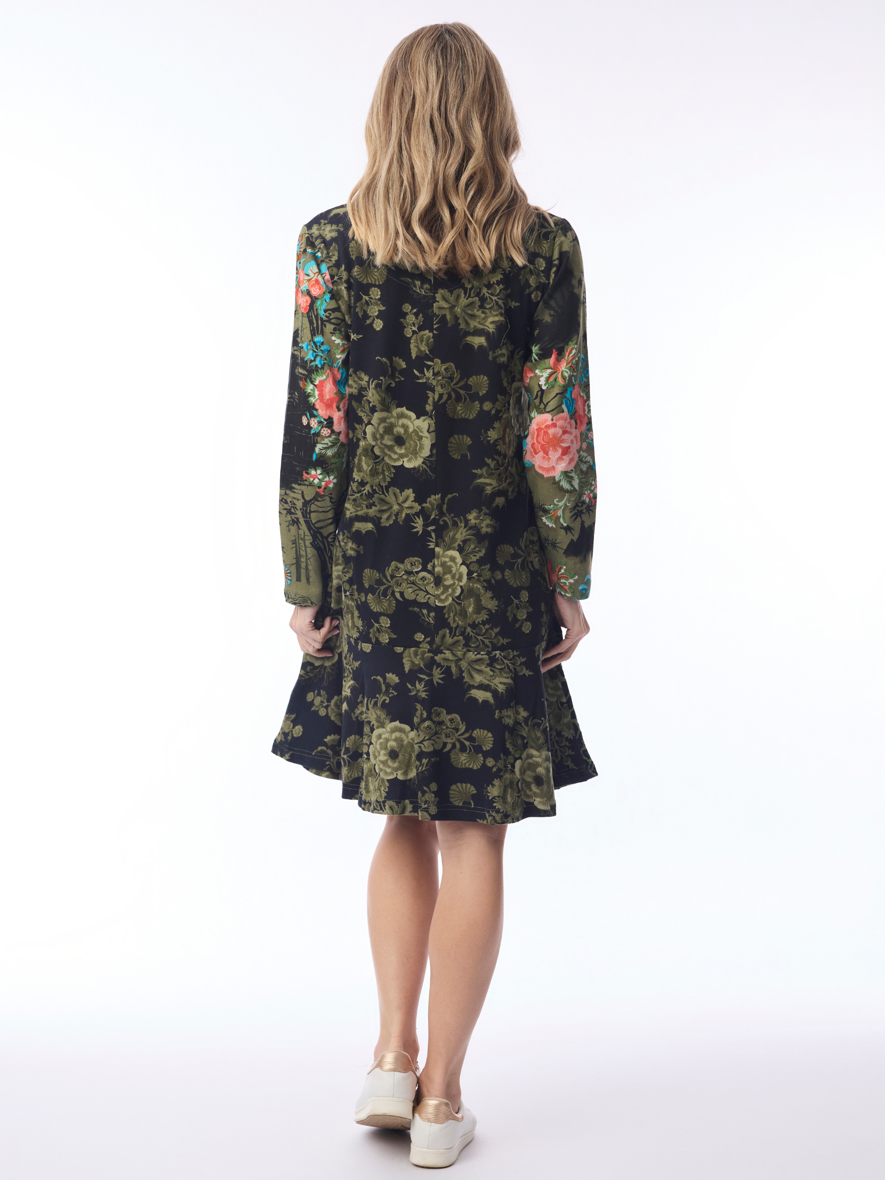 Orientique 62809 Keqioa Cowl Neck Tunic with cowl neckline, long sleeves, mixed print and flared hem