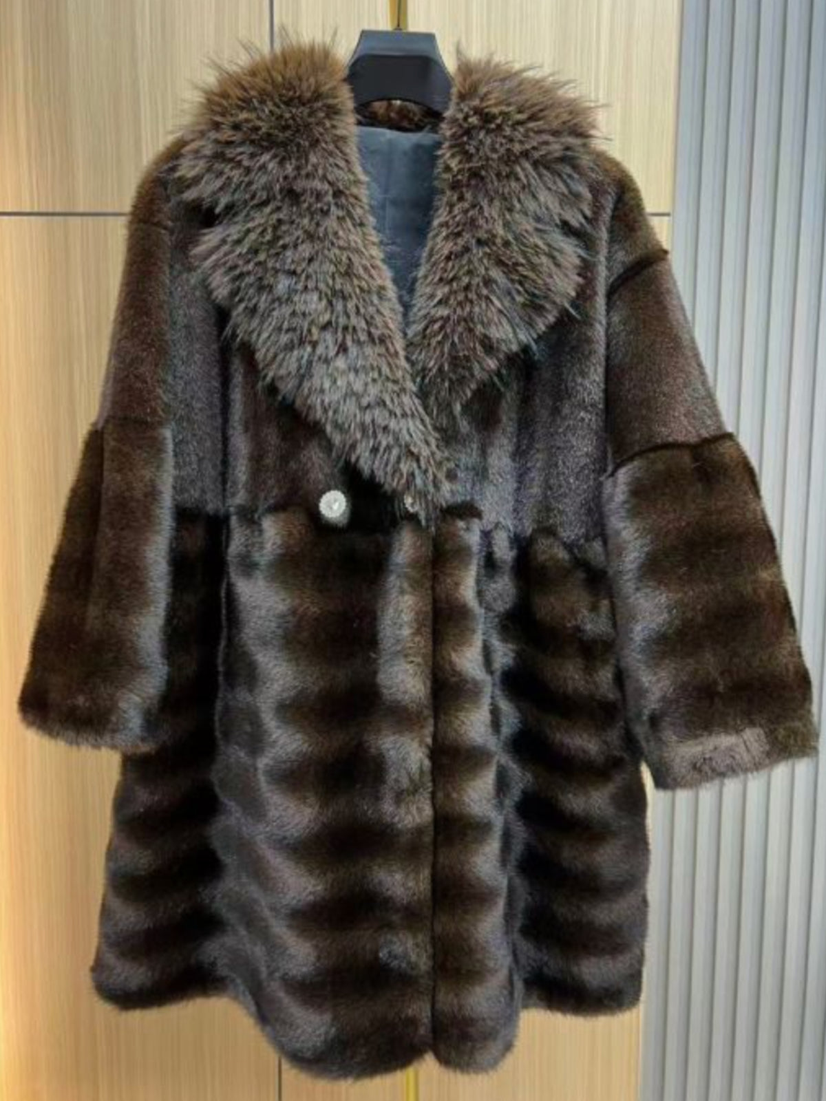PCHA DH48 Faux Fur Mid Length Coat with oversized collar, plush textured finish and three-quarter sleeves.