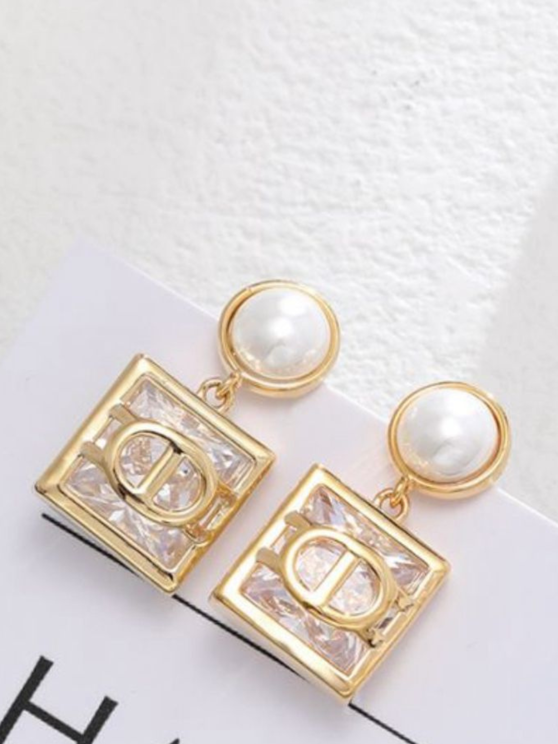 PCHA EUR576 Gold Pearl & Crystal Earrings featuring gold-tone square crystal drops with pearl studs, perfect for elegant and occasion styling.