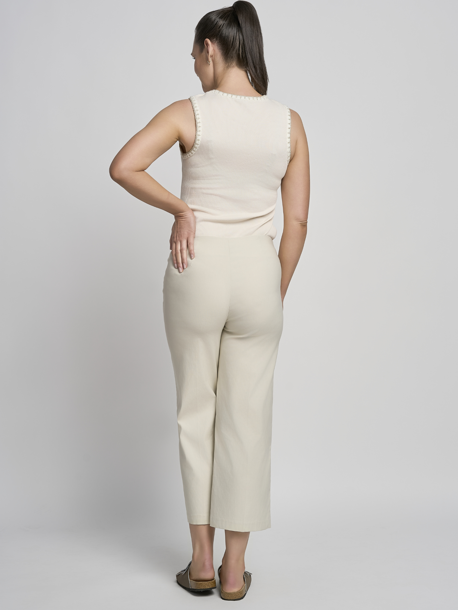 PINNS - 638C ECRU women’s wide leg culotte with button feature and cropped silhouette.