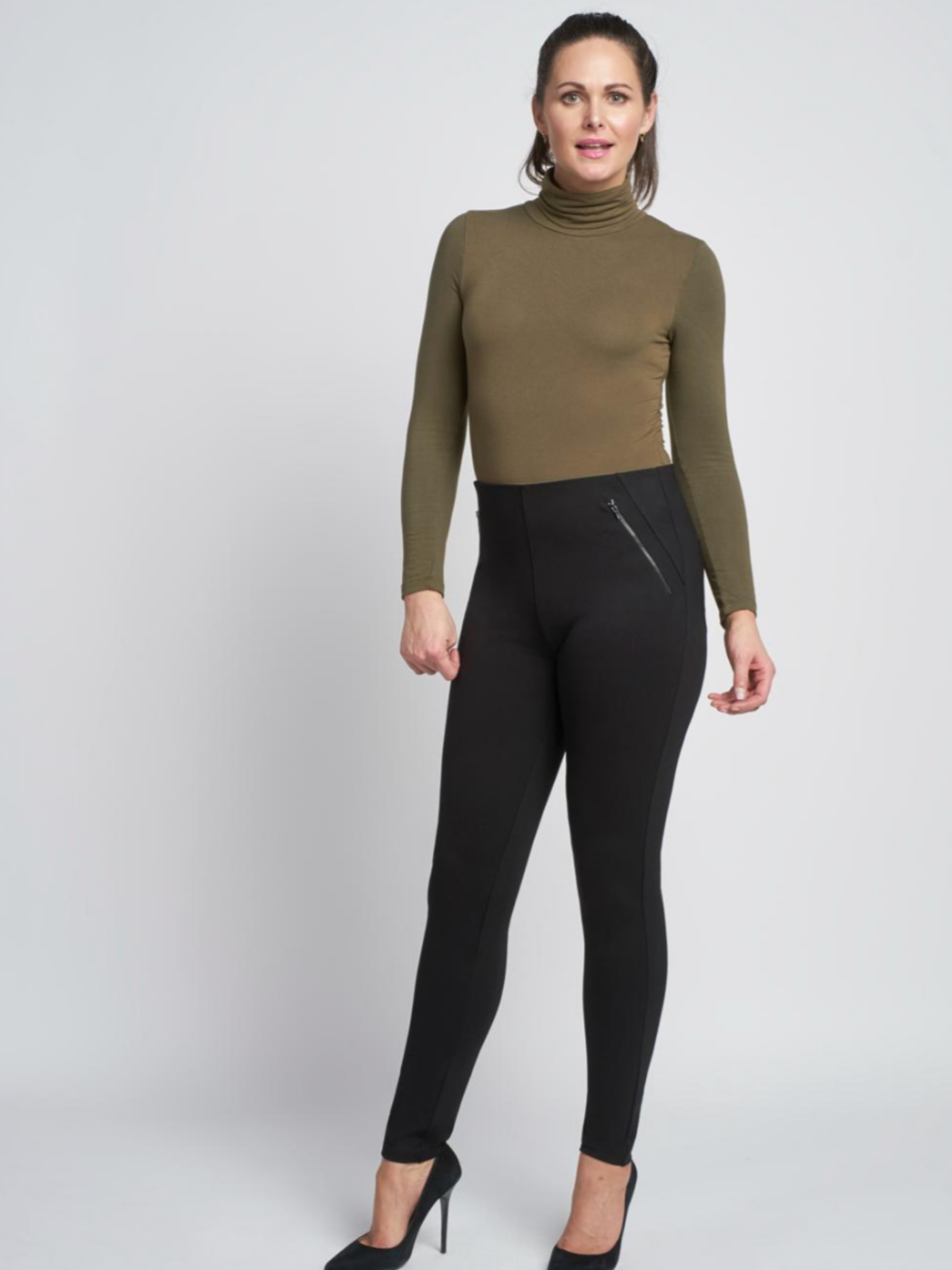 PINNS 420T/S Ponte Pull Up Legging with a flattering slim fit and comfortable stretch finish.