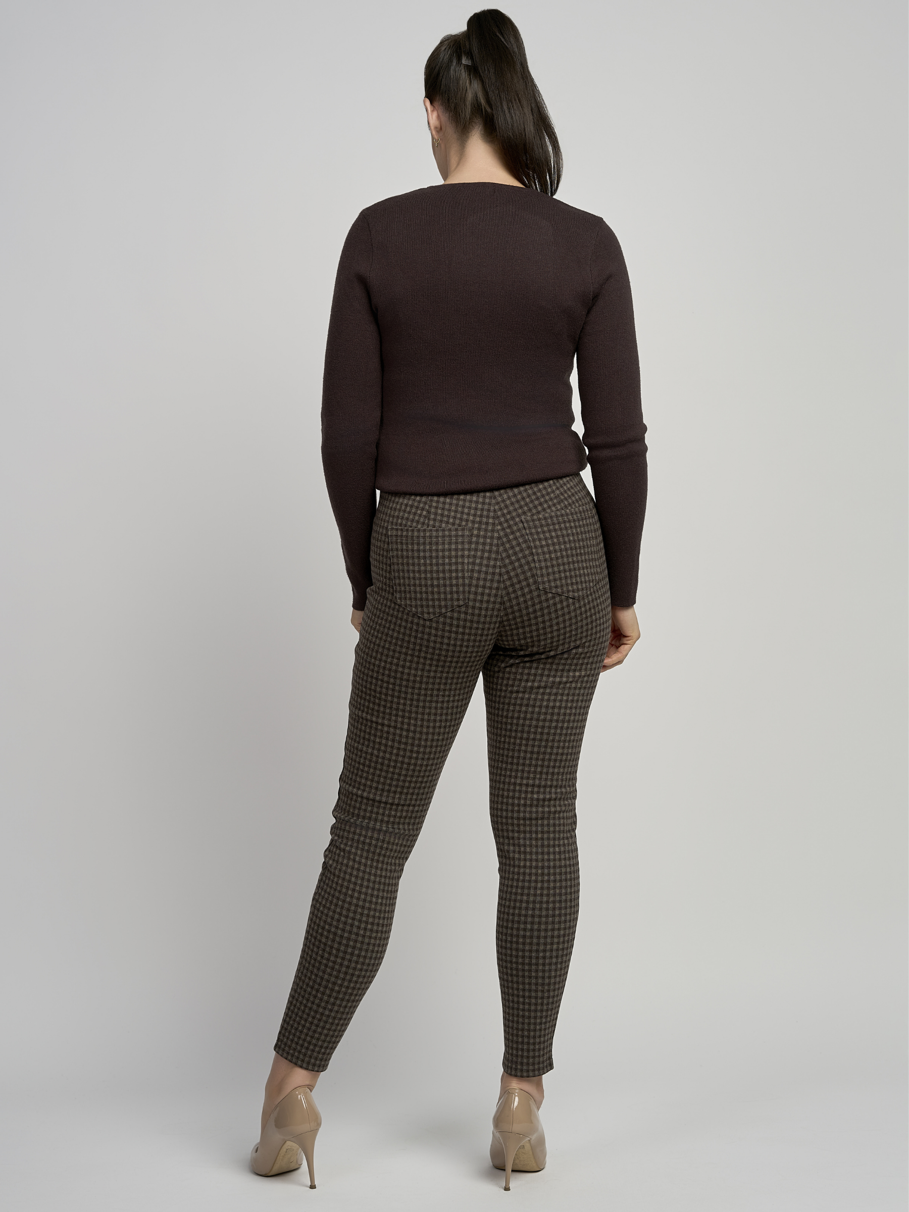 PINNS 420T/S Ponte Pull Up Legging with a flattering slim fit and comfortable stretch finish.