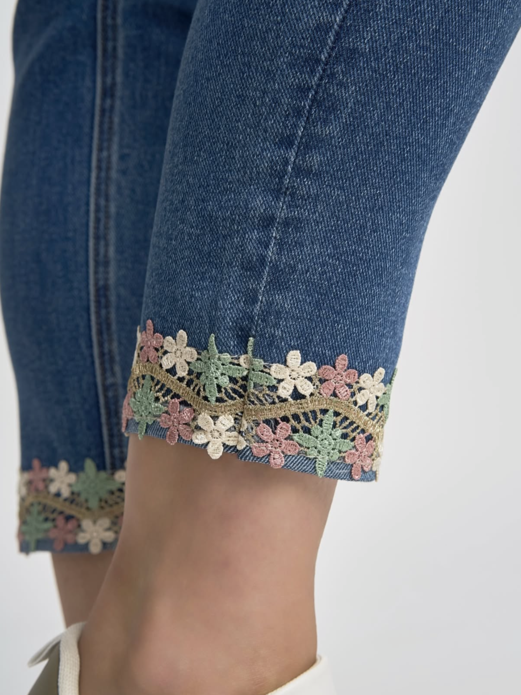 PINNS 581CT Mid Indigo Lace Trousers with slim fit, ankle grazer length and lace hem detail.