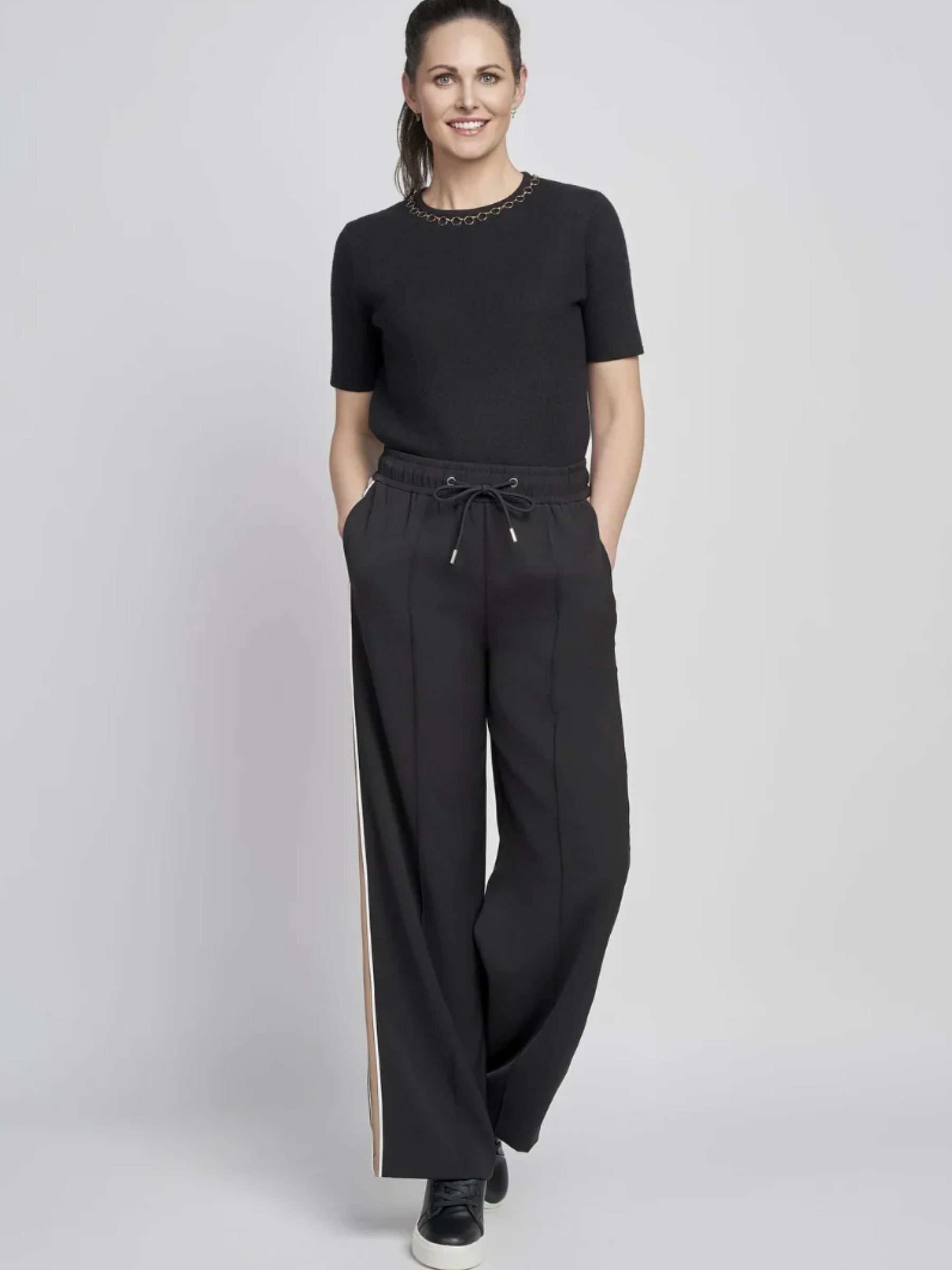 PINNS 643T Side Tape Wide Leg Trouser with contrast side tape, elasticated drawstring waist, side pockets and wide leg fit.