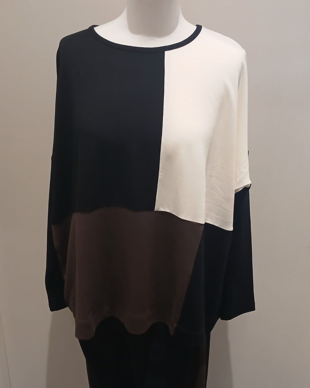 NAYA - NAW25 128  Colour Block Top