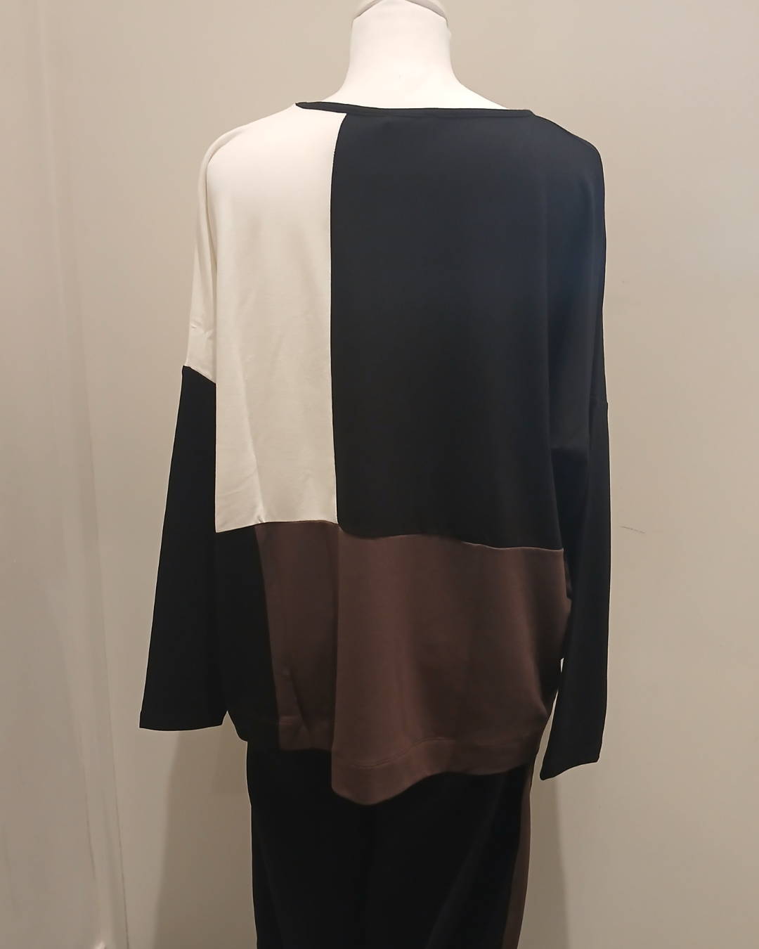 NAYA - NAW25 128  Colour Block Top