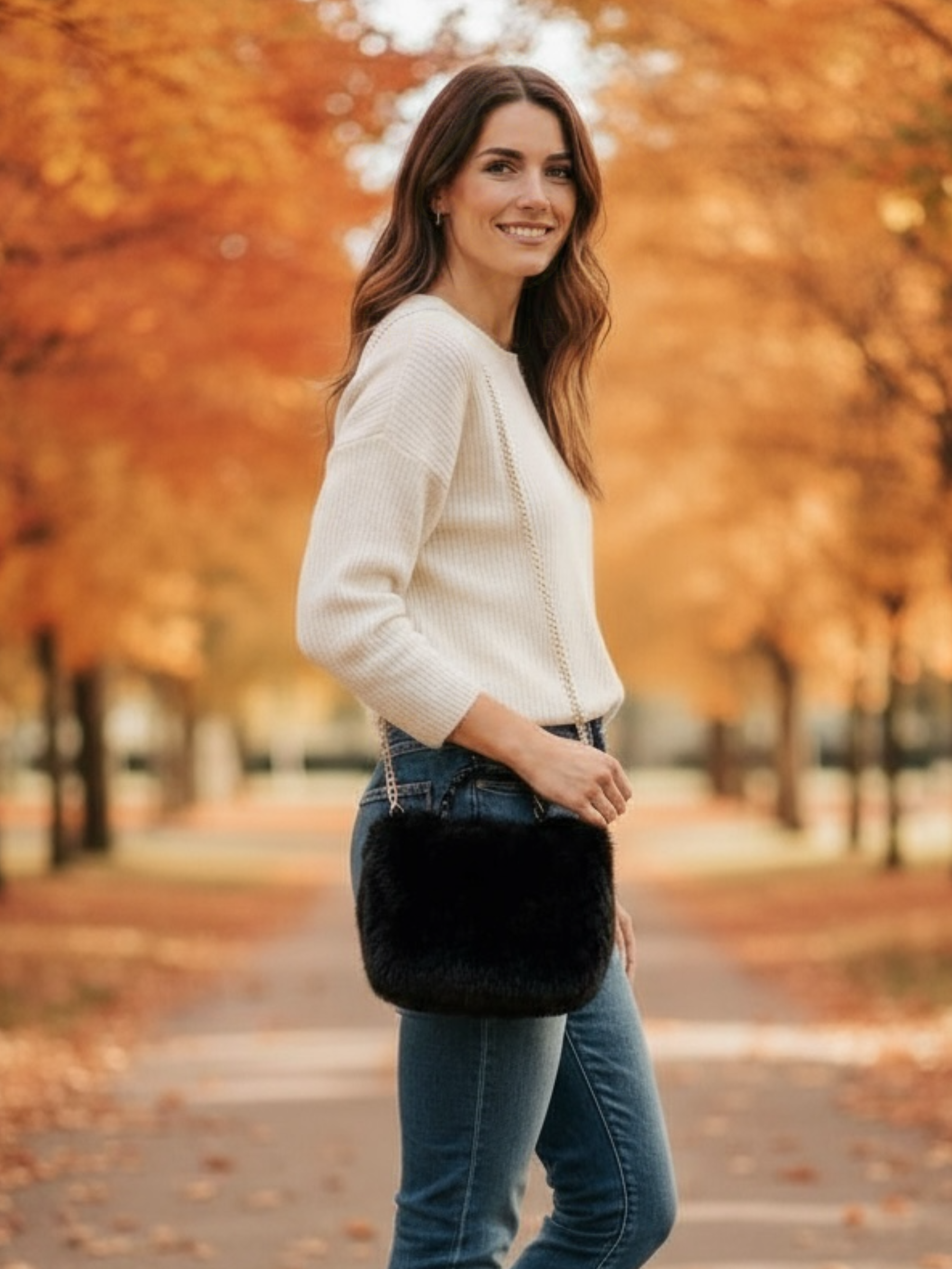 QBAW25 CW B704 Black Small Fluffy Bag featuring soft faux fur, gold chain strap and a compact design for elegant day-to-night styling.