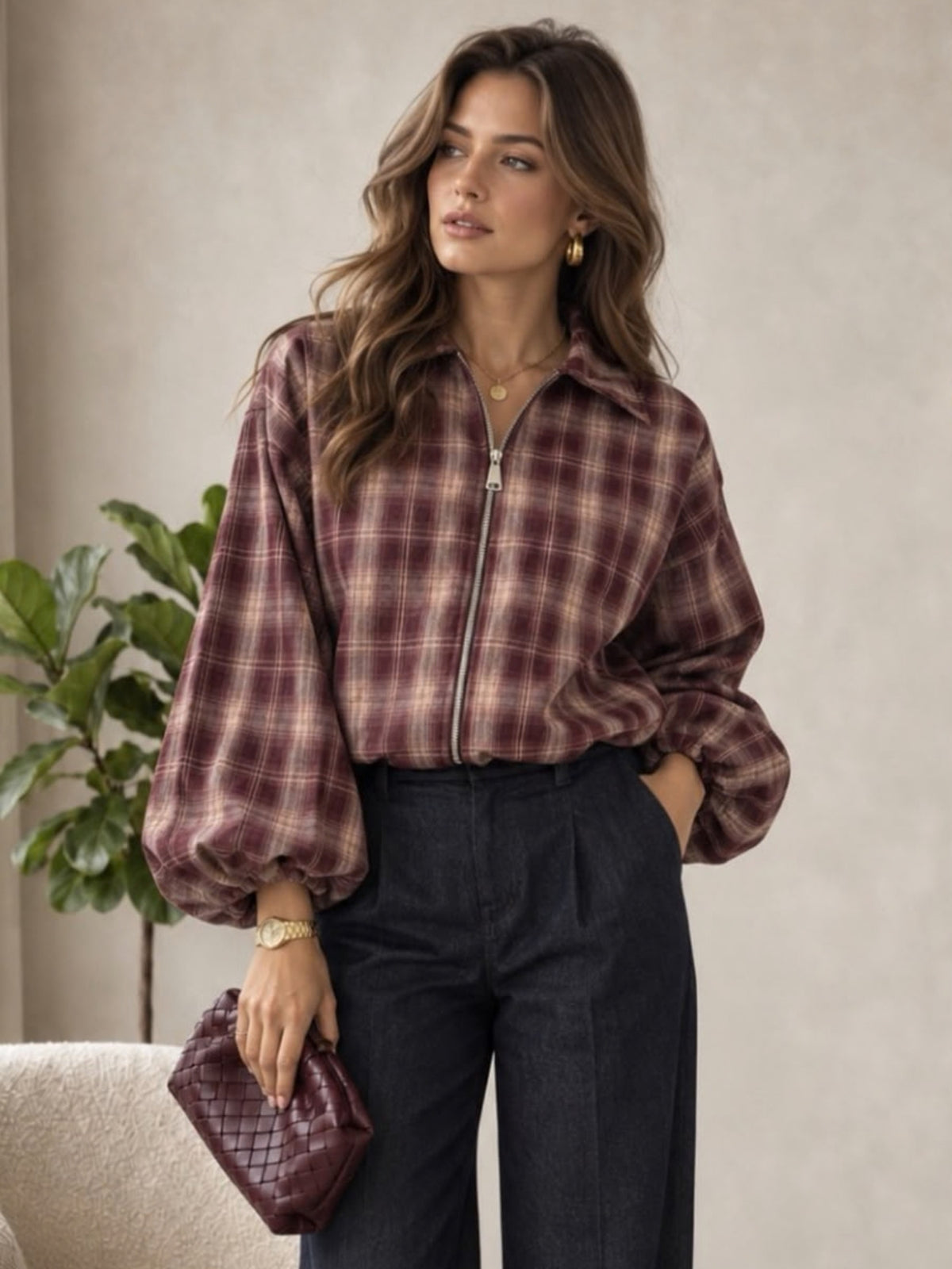 QBAW26 LX Zoey Checkered Jacket with collared neckline, zip-through front, long voluminous sleeves and check pattern.
