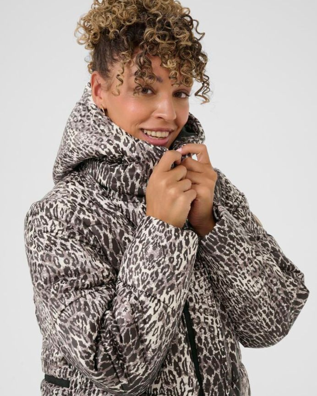 CREAM - GAIAGRO LONG PRINTED JACKET