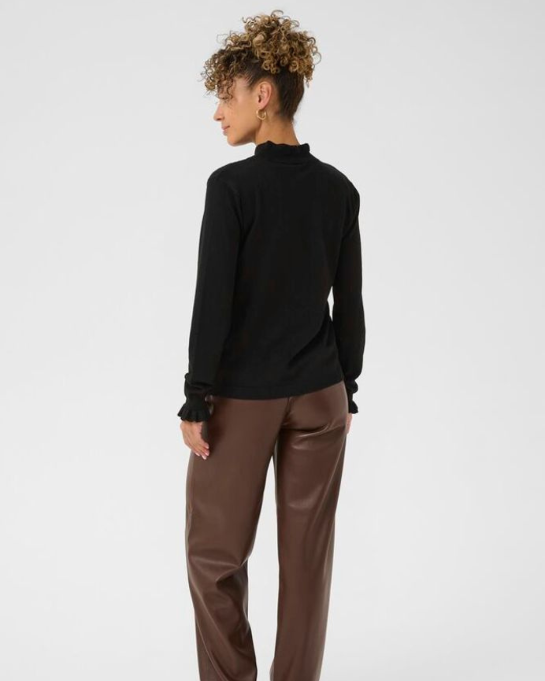 CREAM - VILLEA KNIT BLOUSE