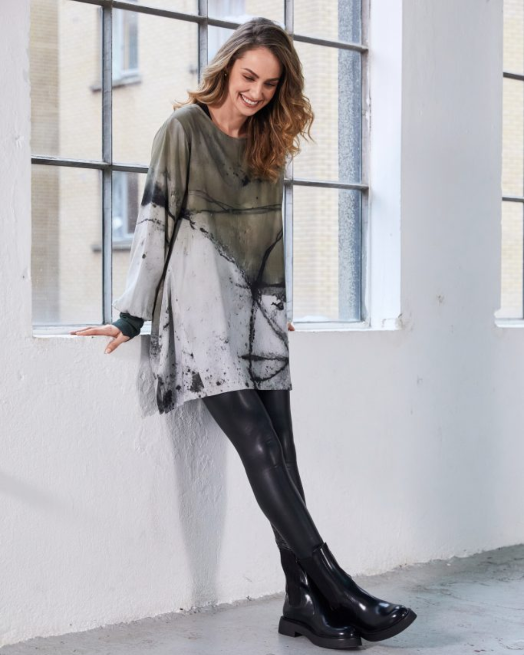 NAYA - NAW25 104 Leatherette Legging