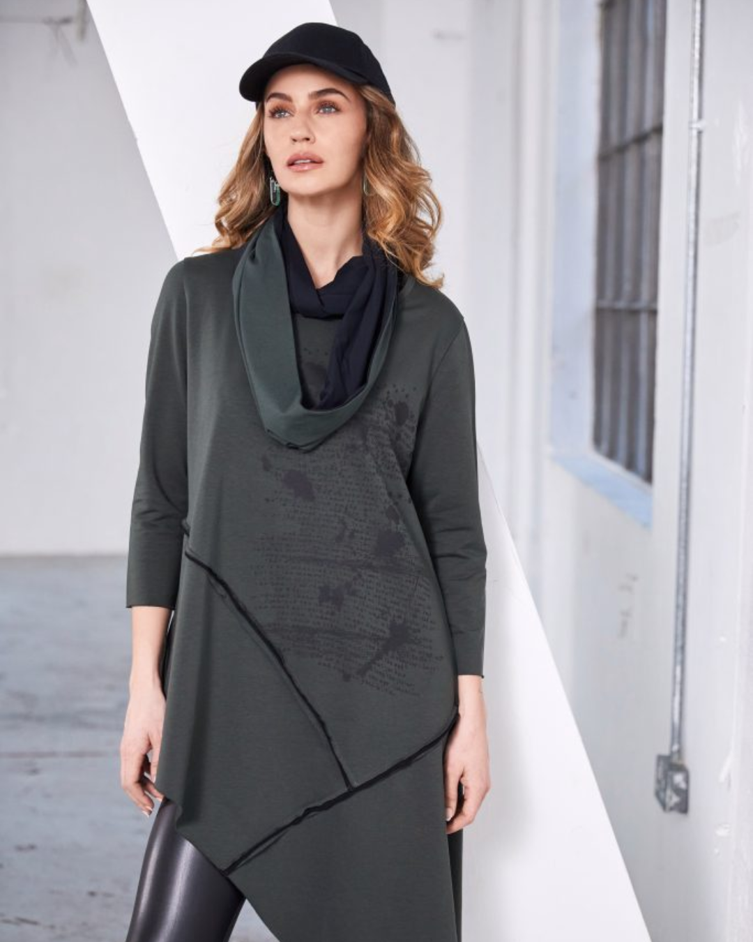 NAYA - NAW25 113 - Two Tone Neck Scarf