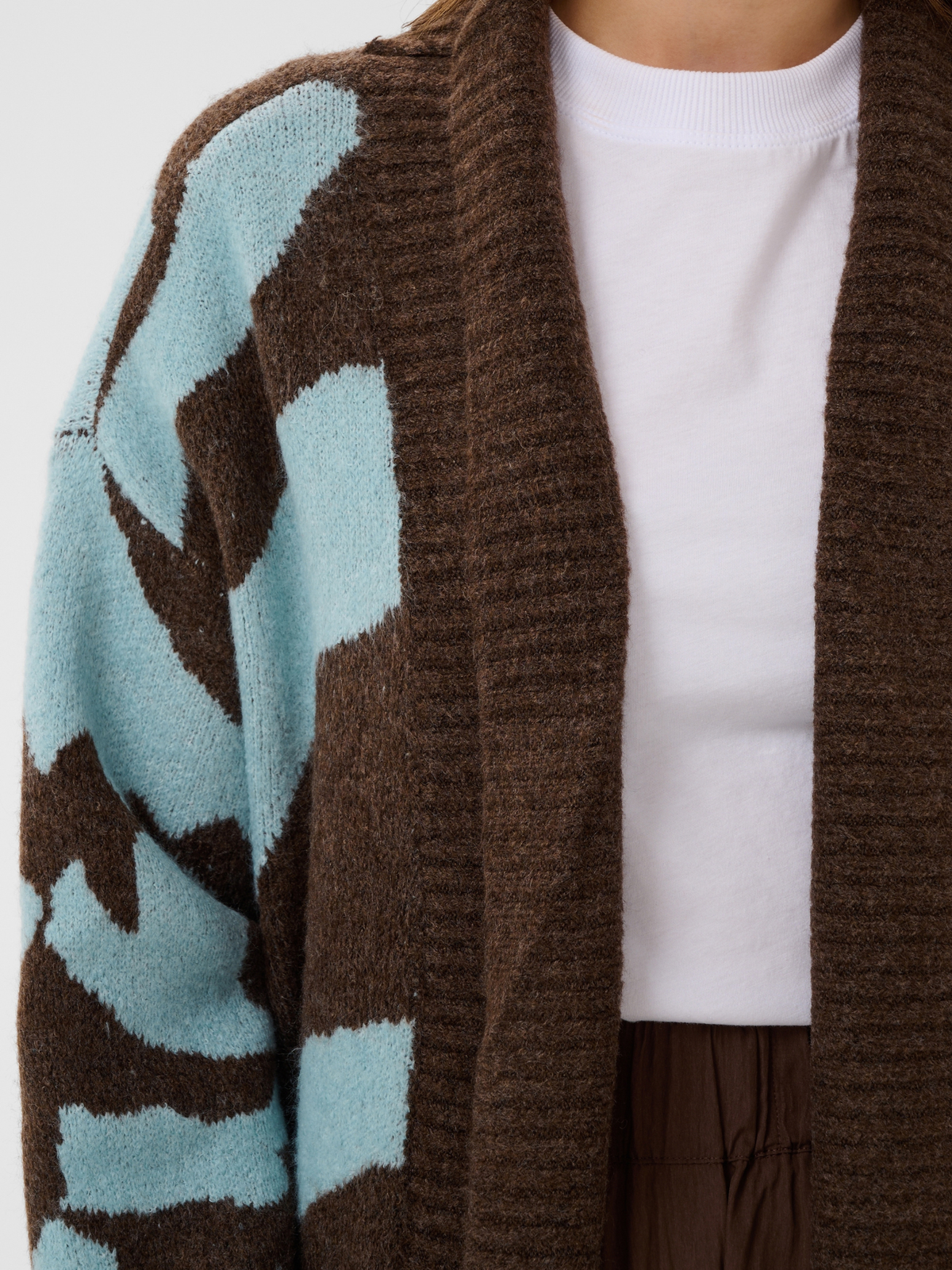 Saint Tropez Mallie Open Cardigan with abstract pattern, open front, long sleeves, patch pockets and loose fit