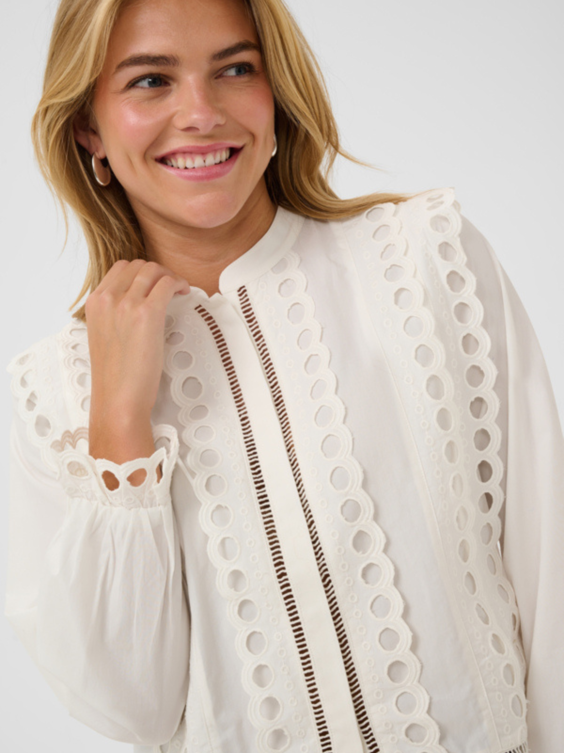 Saint Tropez Marlee Shirt with collarless neckline, broderie cutwork, long sleeves and scalloped hem