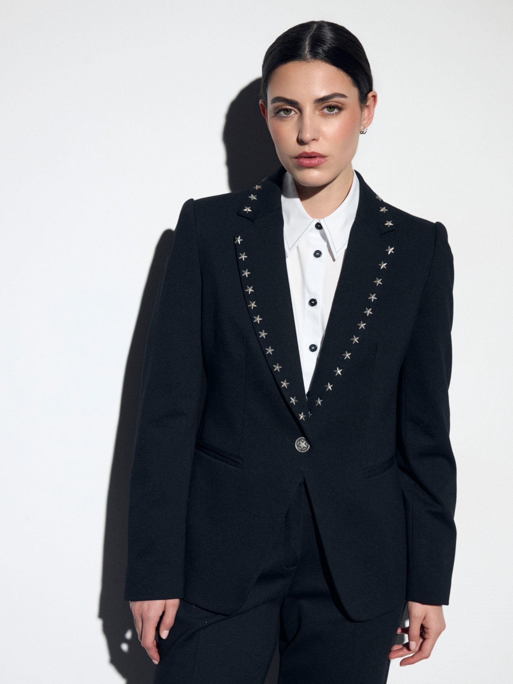 Tinta Janaisa Jacket with tailored blazer fit, star stud lapels, single-button fastening and welt pockets.