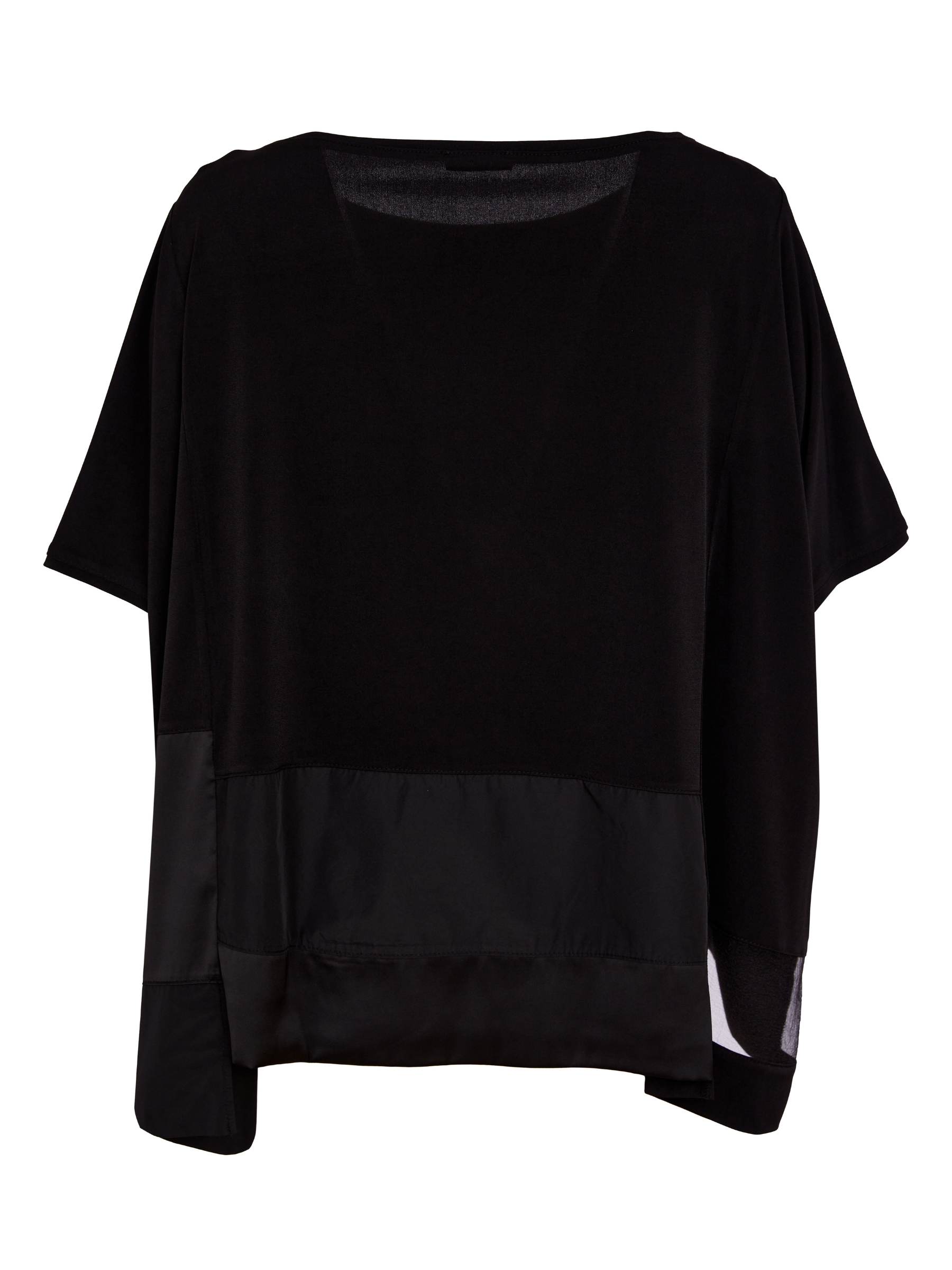 Naya NAS26 169 Square Shape Top featuring boxy silhouette, contrast panel detailing and short sleeves.