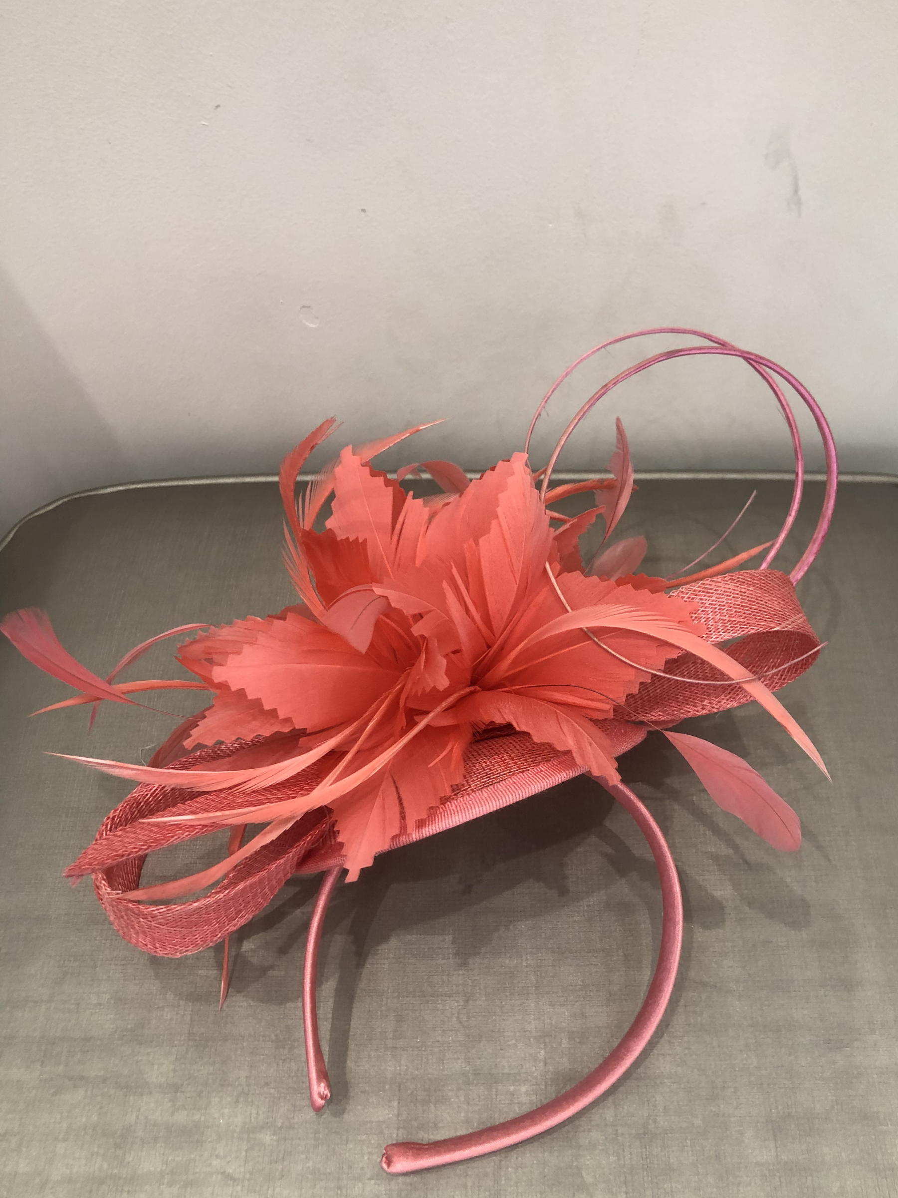 Niche 23004 Hatinators