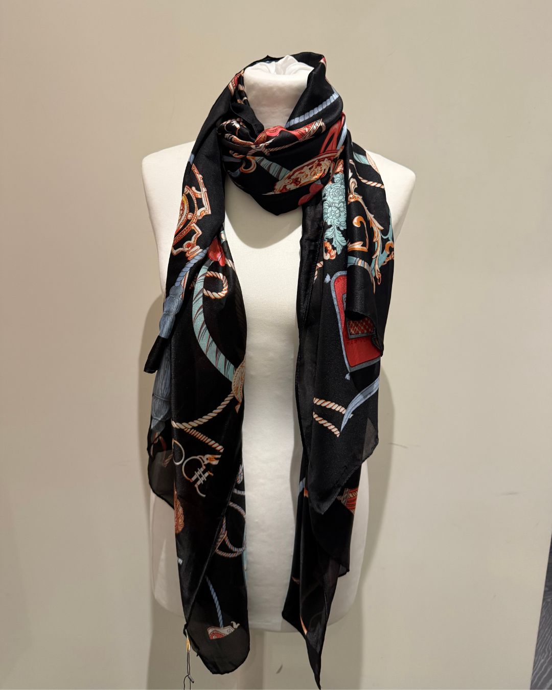 Malissa J - GC20512 TASSEL SCARF