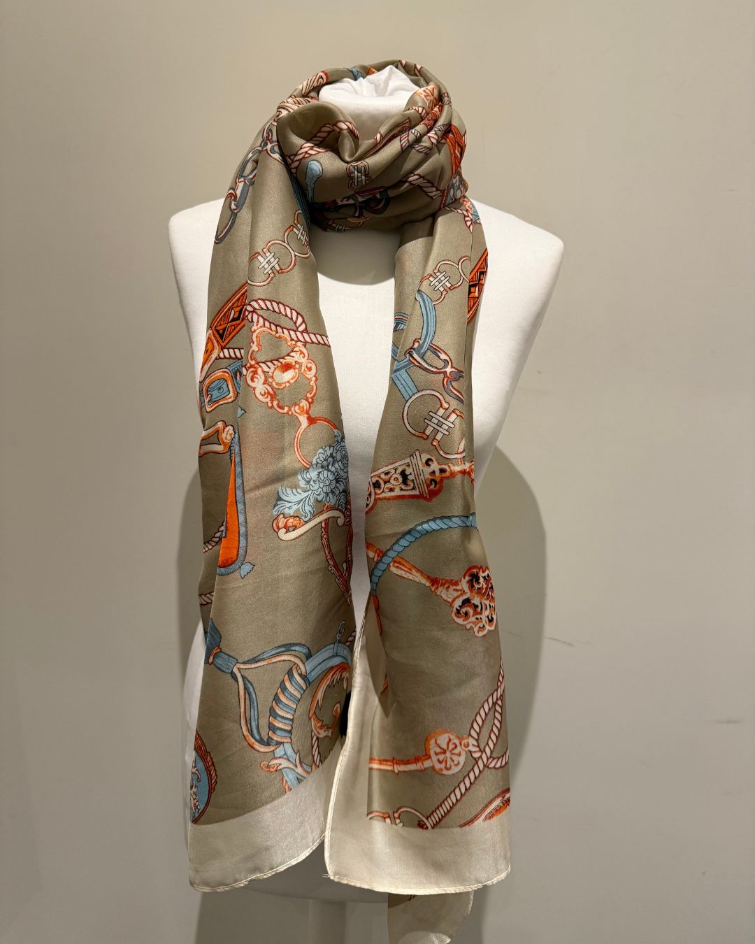 Malissa J - GC20512 TASSEL SCARF
