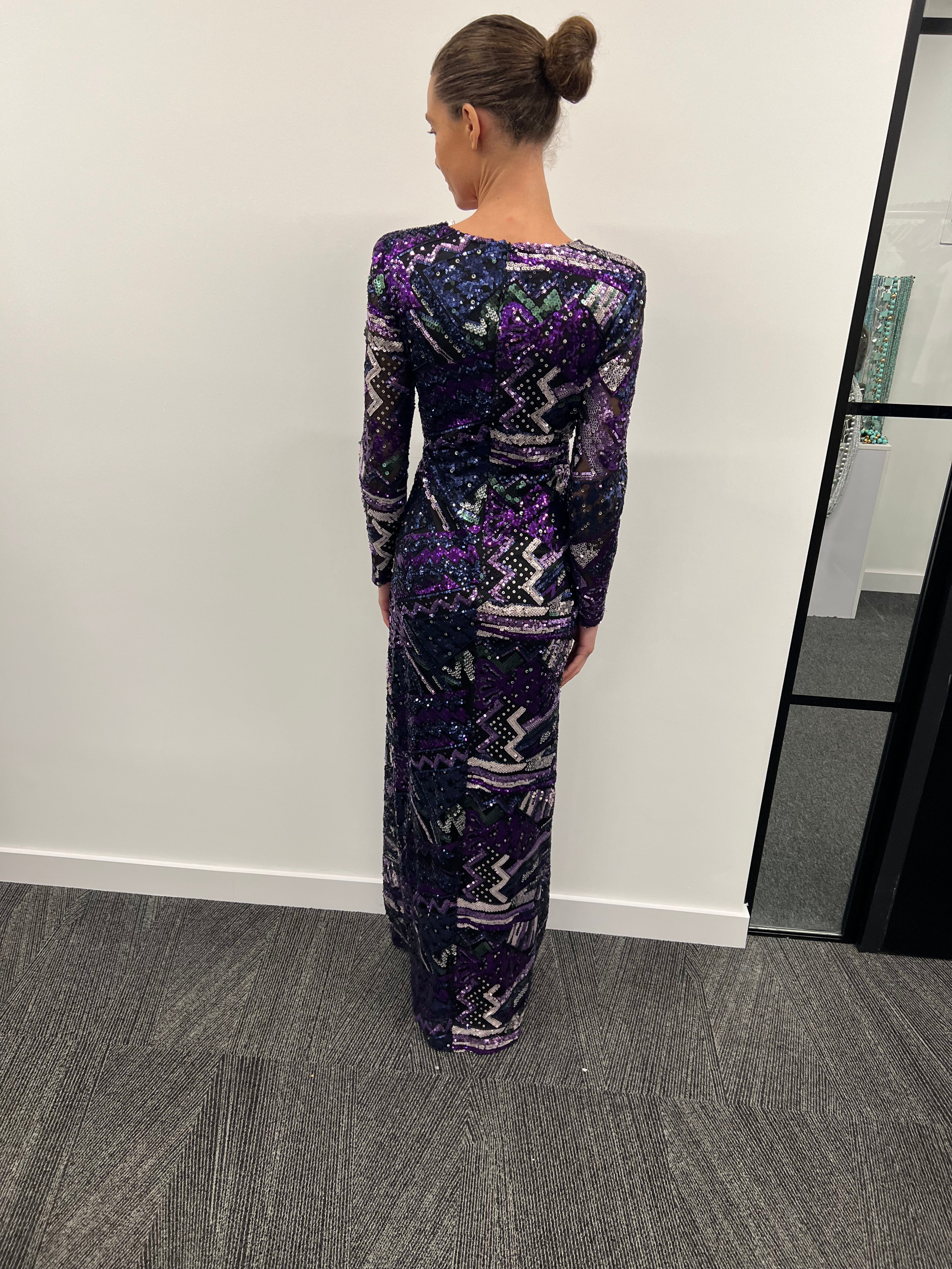 ‼️ 1 left ‼️ Size 14 - Carla Ruiz - 50077 - LONG SEQUIN GOWN