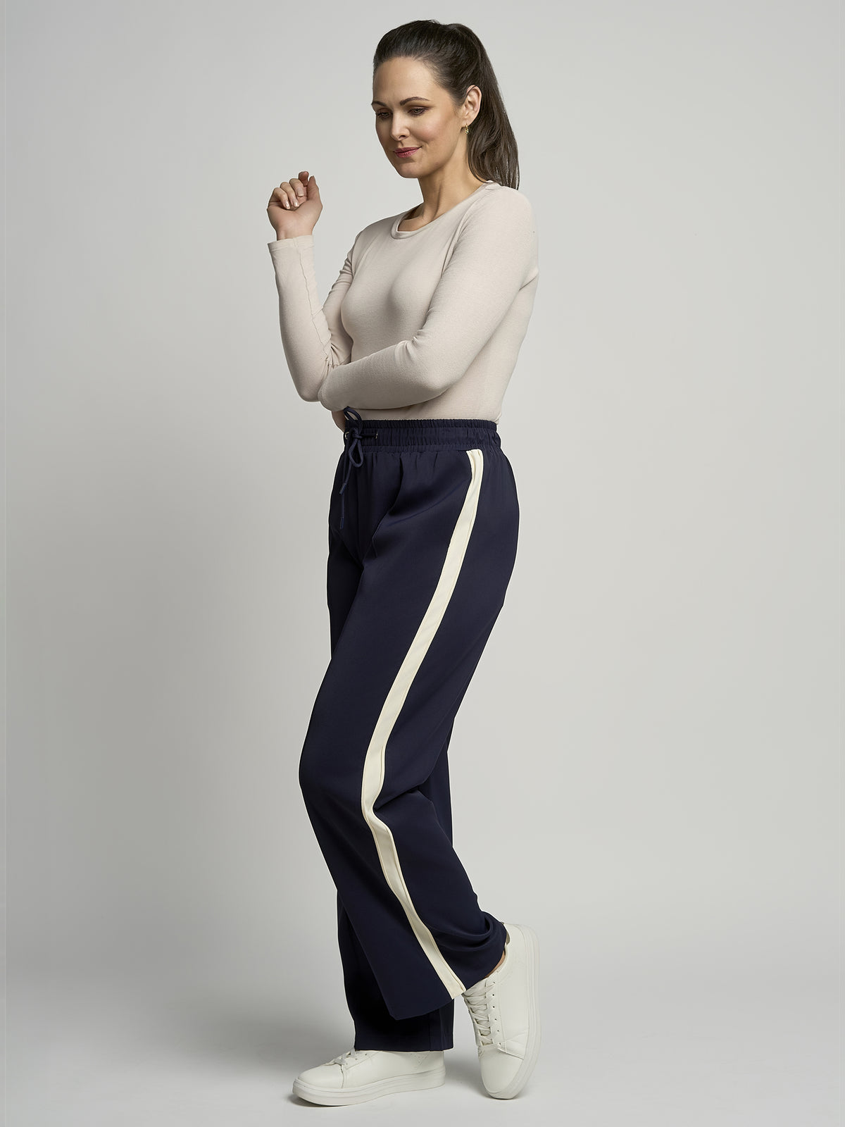 PINNS 643T Side Tape Wide Leg Trouser