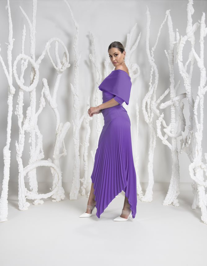 ‼️ 1 left ‼️ Size 16/18 - Kevan Jon - KIERA knee - violet